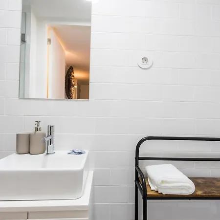 Opo Alegria 119 アパート ポルト