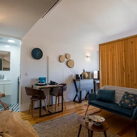 Opo Alegria 119 アパート *