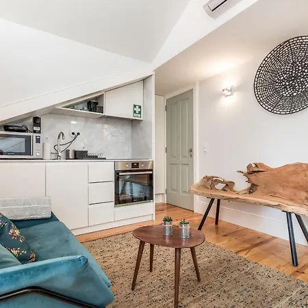 Opo Alegria 119 アパート