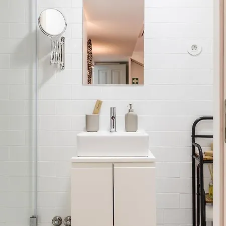 Opo Alegria 119 アパート *